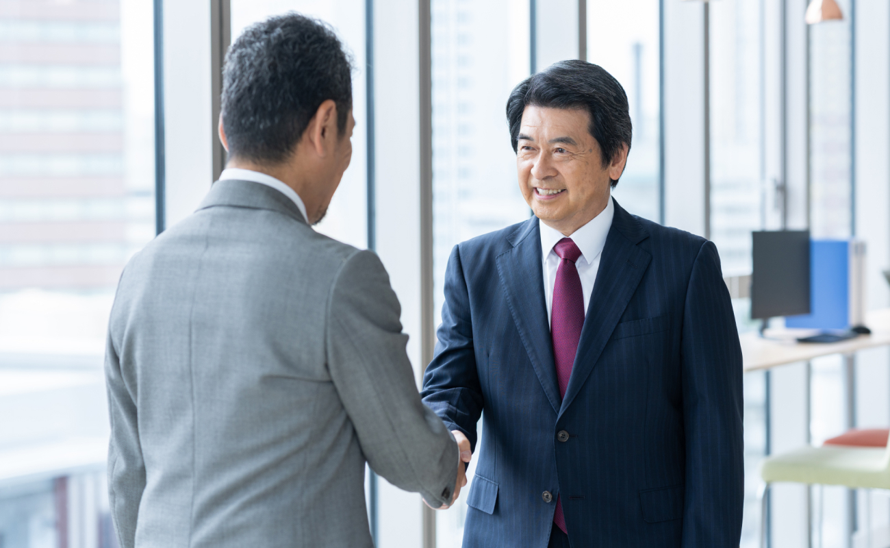 男性更年期へのケアを、新しい福利厚生へ